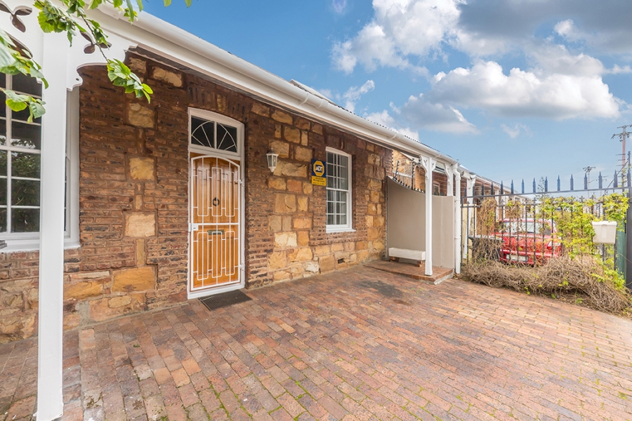 To Let 2 Bedroom Property for Rent in Wynberg Western Cape